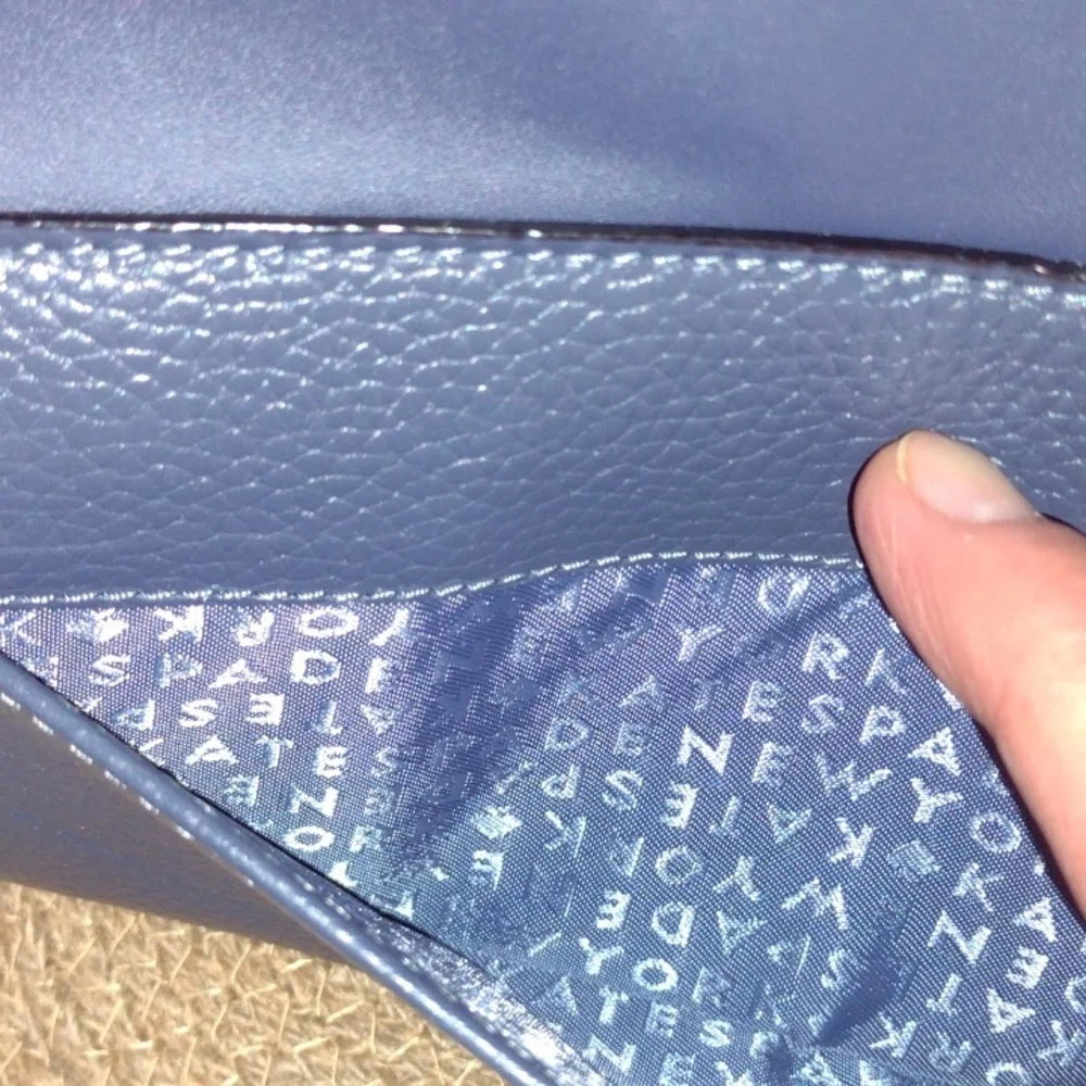 KATE SPADE Long Wallet NAVY NWOT - Picture 8 of 13